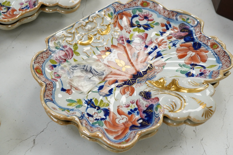 A Mason’s ironstone Japan pattern dessert service, c.1820, comprising dishes, plates and a centrepiece, largest 36cm wide